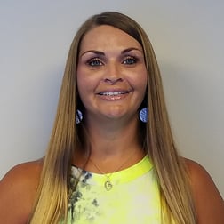 LindseyRussettheadshot