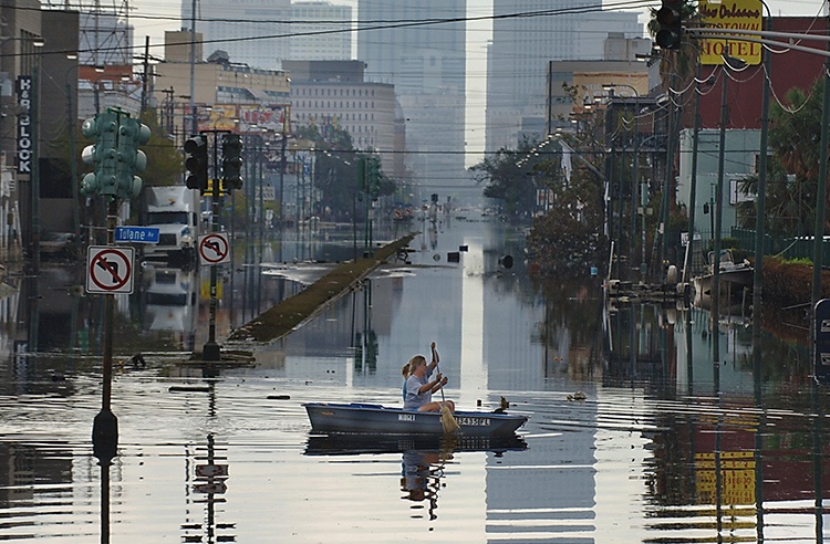 rr_katrina.jpg rr_katrina.jpg