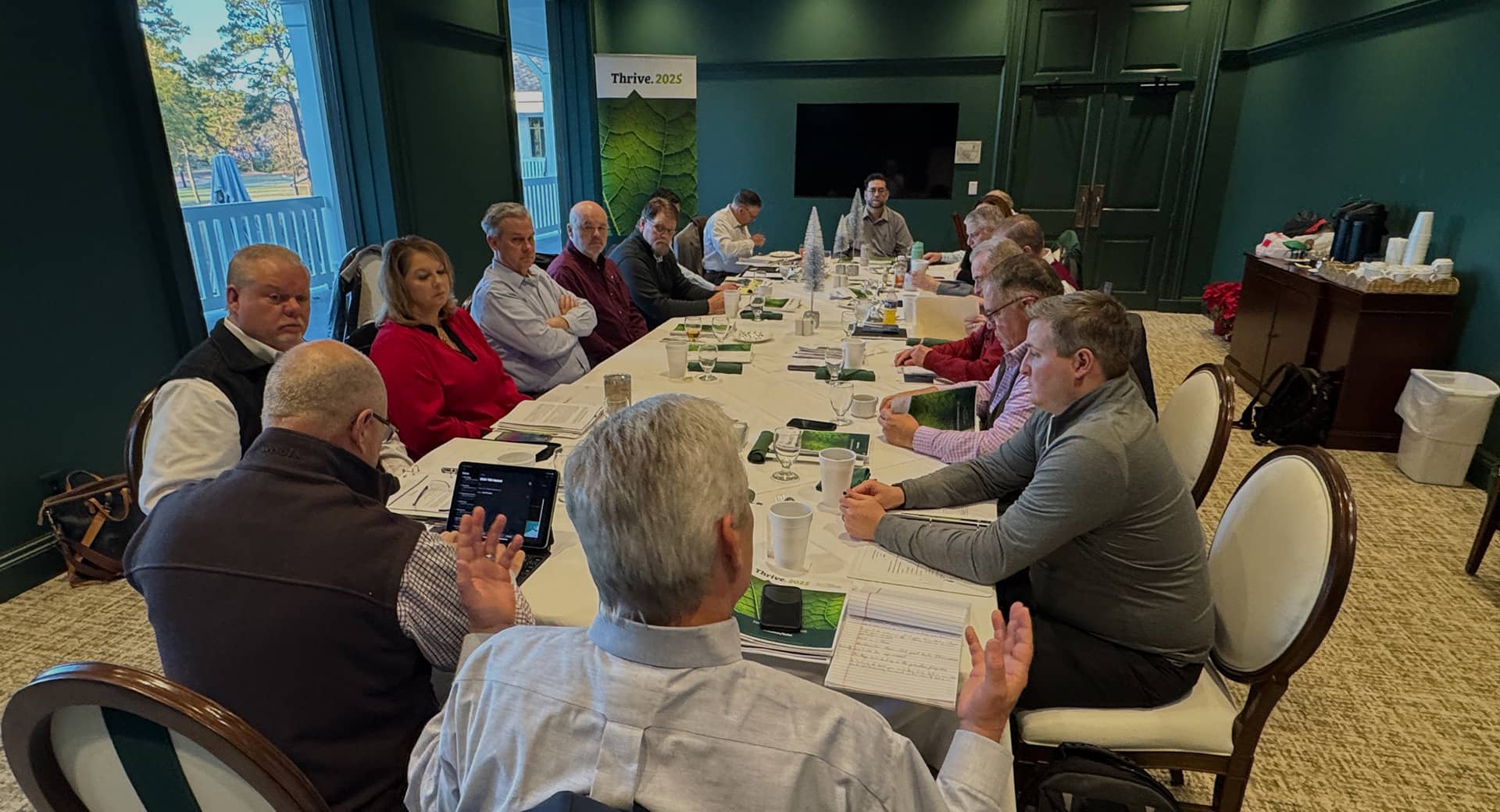 RR-Hero-Banner-Article Thrive-Meeting RR-Hero-Banner-Article Thrive-Meeting