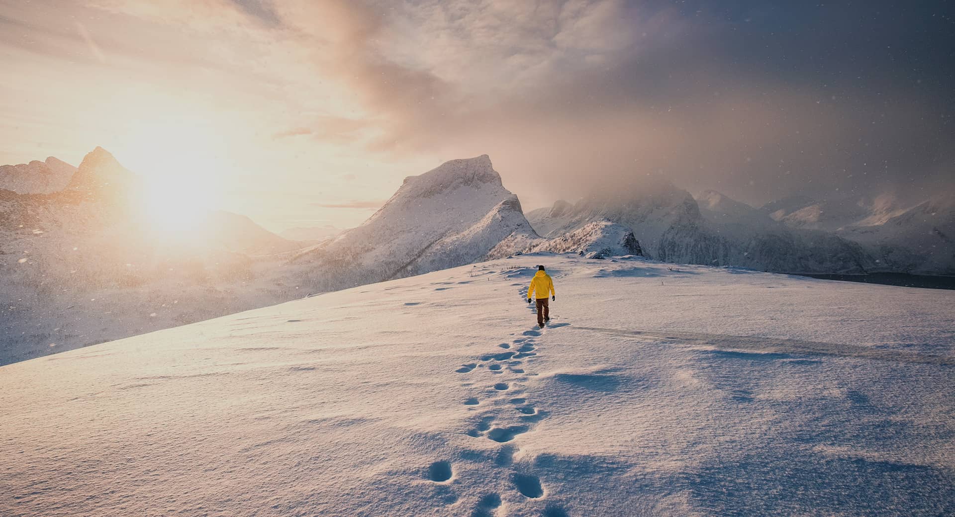 RR-Hero-Banner-Article-December-Never-Give-Up RR-Hero-Banner-Article-December-Never-Give-Up