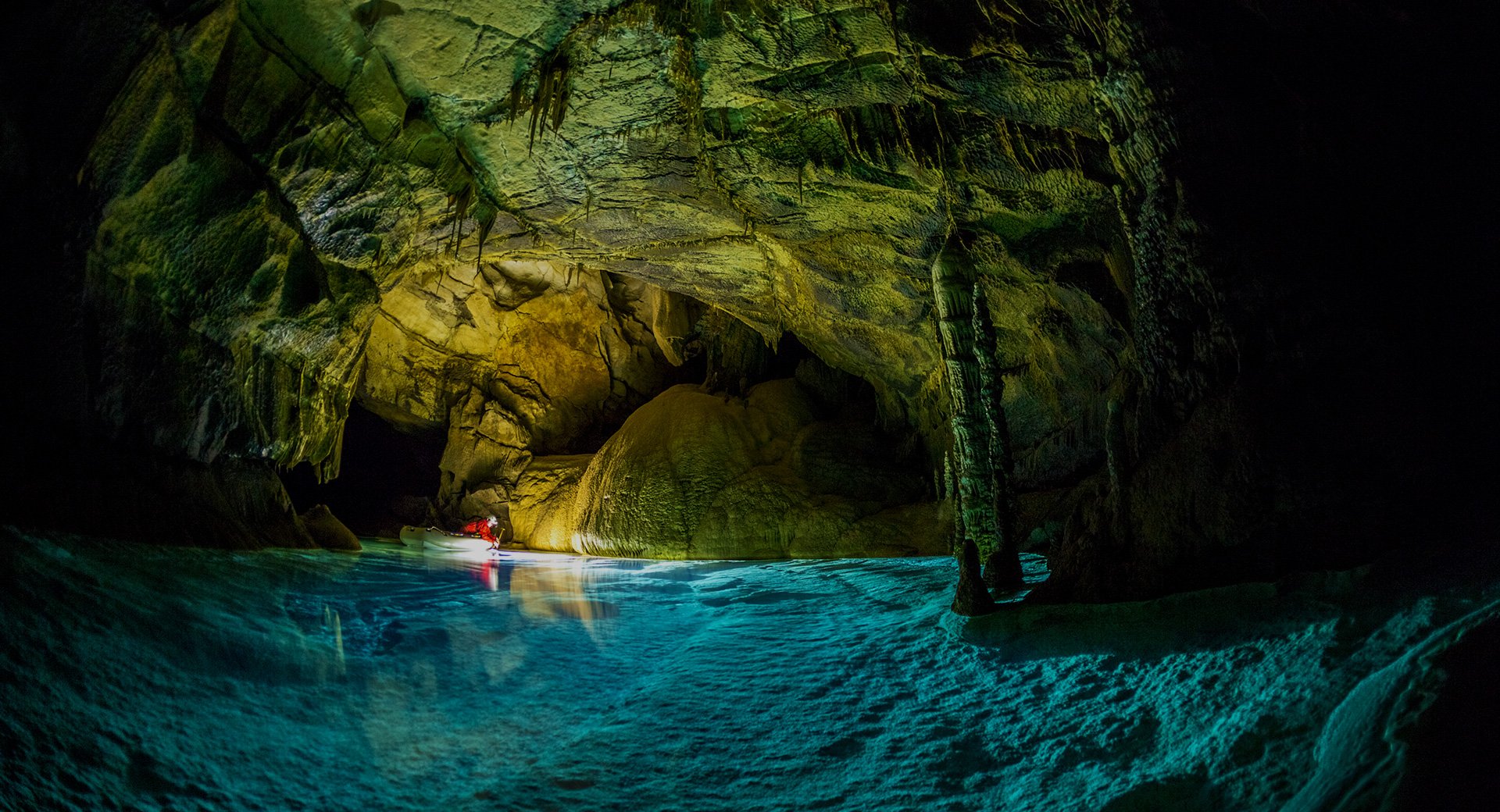 hero_deep_dive_article_2 hero_deep_dive_article_2