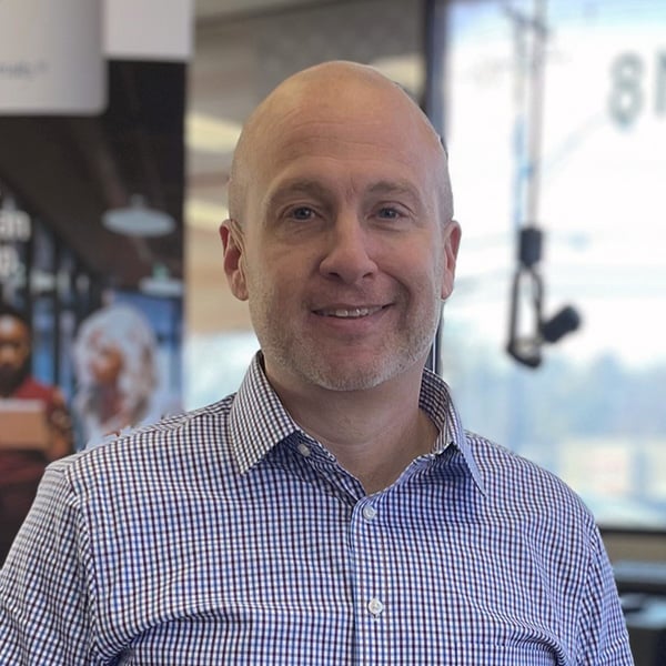 rr_JeremyQuinnheadshot