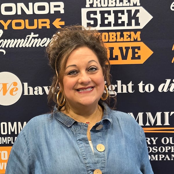 rr_KellieAshlockheadshot