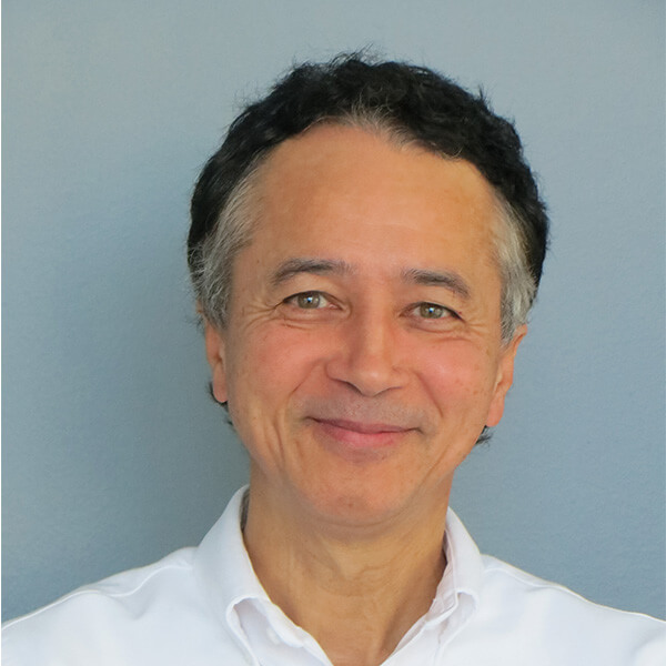 rr_Markhoodyeheadshot