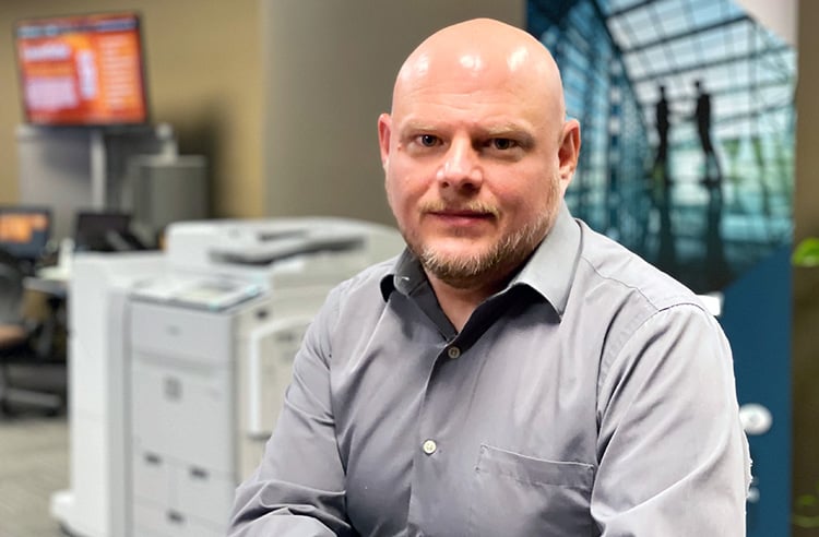 rr_RichardMartinMain2 rr_RichardMartinMain2