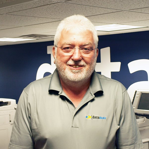 rr_Stewcampbellheadshot