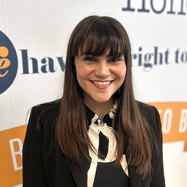 rr_WesleeFeemsterheadshot