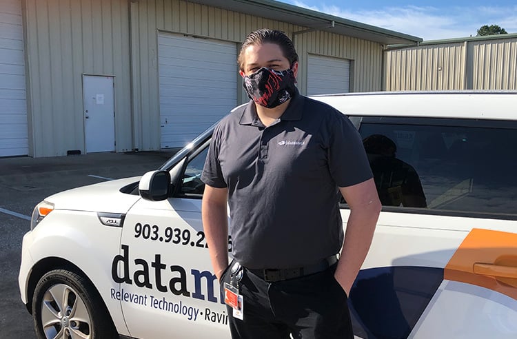 rr_article_michael_johnson_fans rr_article_michael_johnson_fans