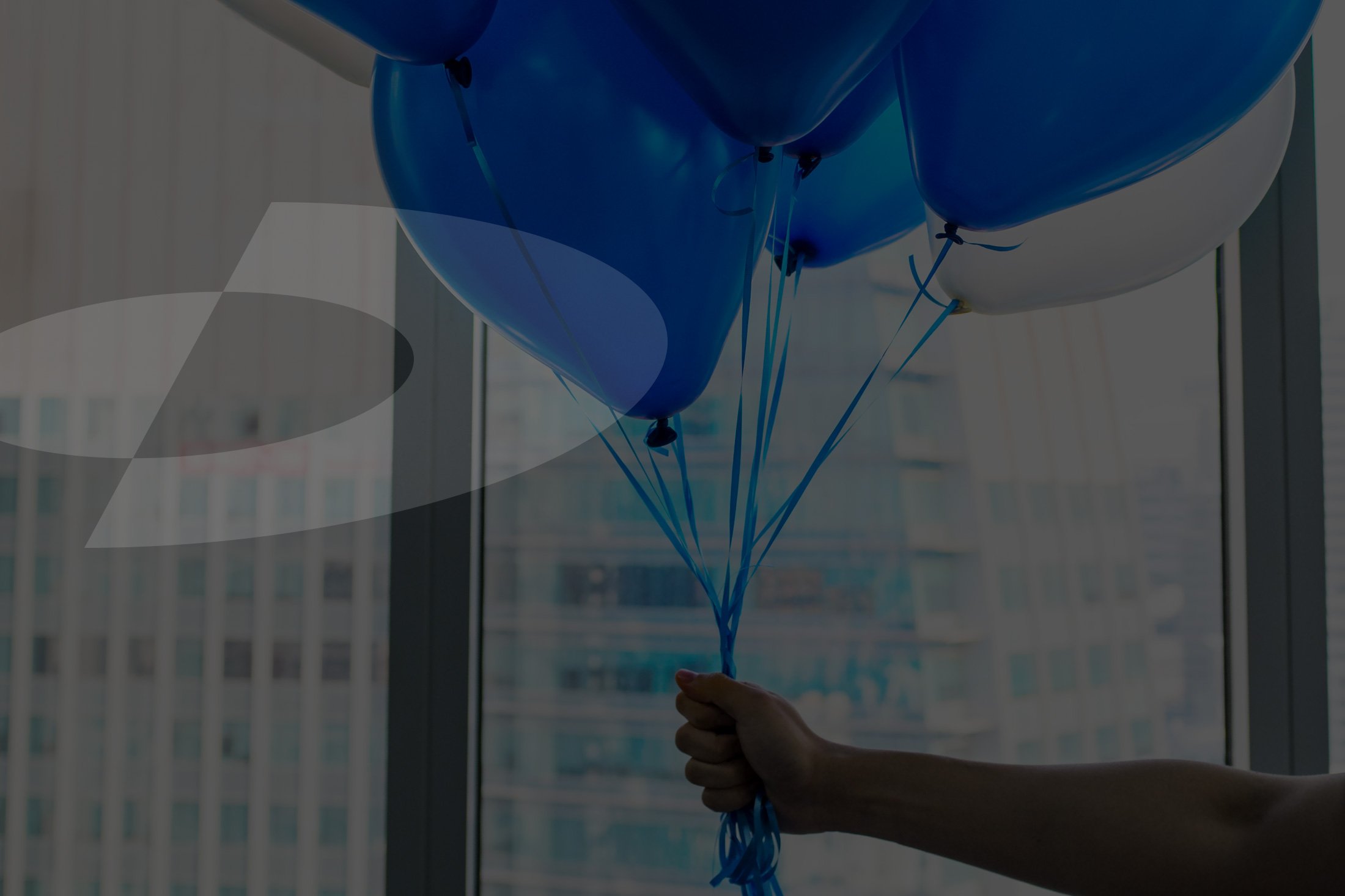 rr_birthdays_blue_baloons