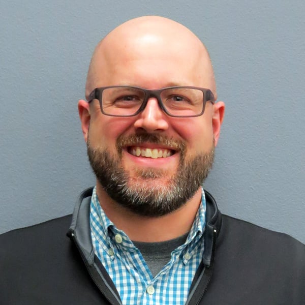 rr_grahamblackburn_headshot