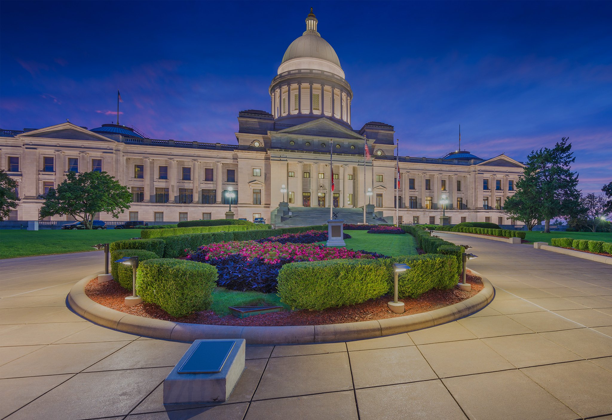 rr_hero_Arkgovernment