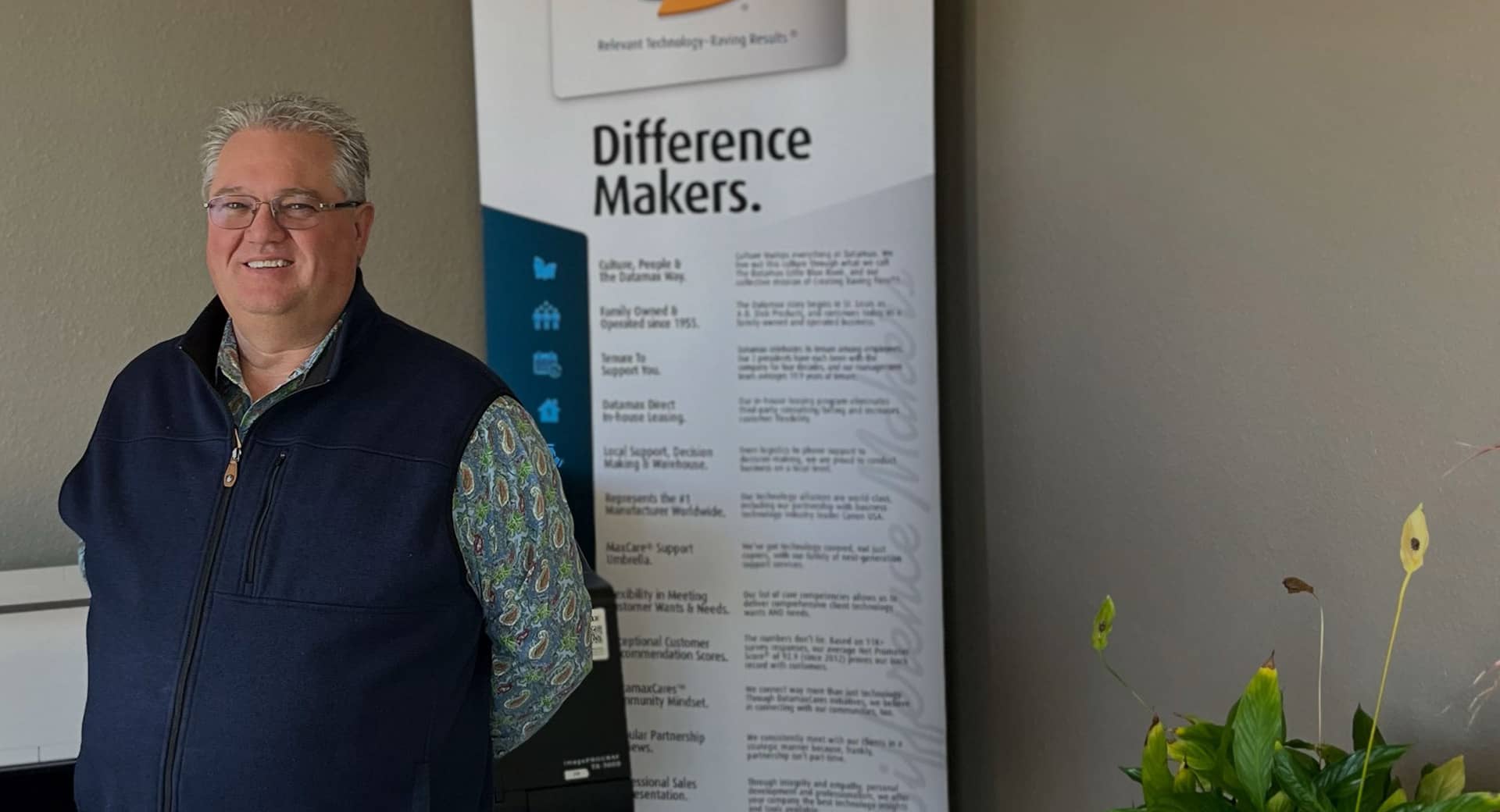 RR-Hero-Banner-Article-JW-Customers