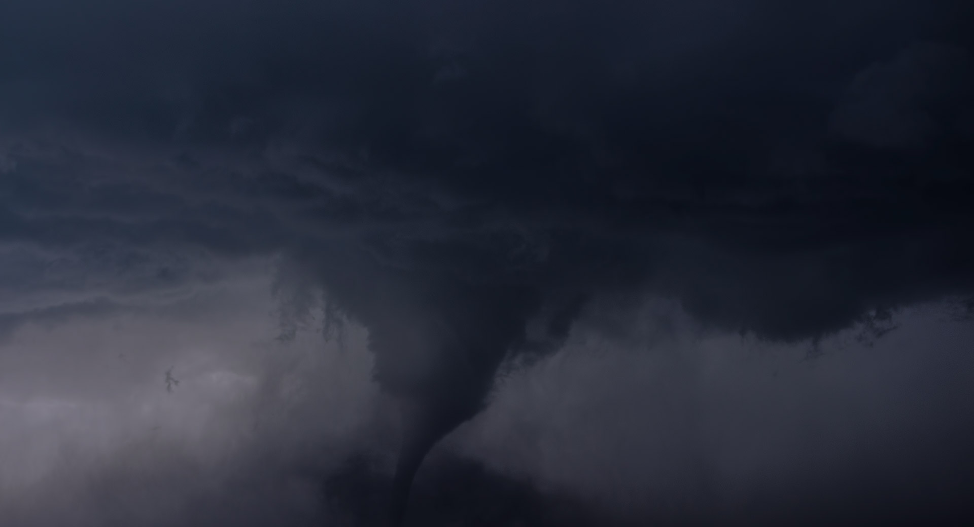 rr_article_wide_tornadof